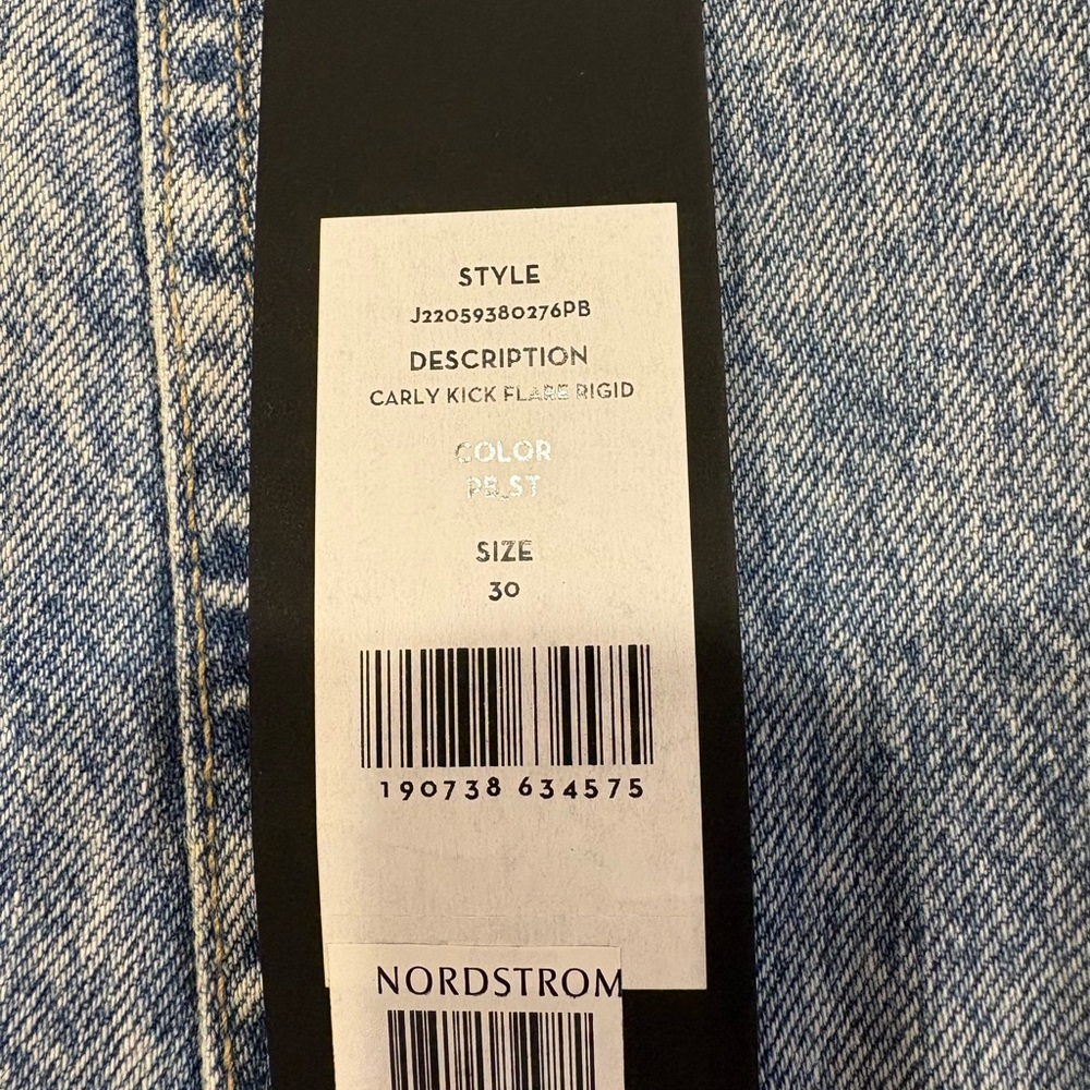 Veronica Beard Light Wash Blue Straight-Leg Jeans - Picture 4 of 4